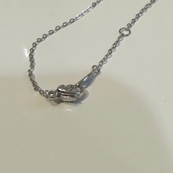 Women's Necklace - Picture 5 of 5